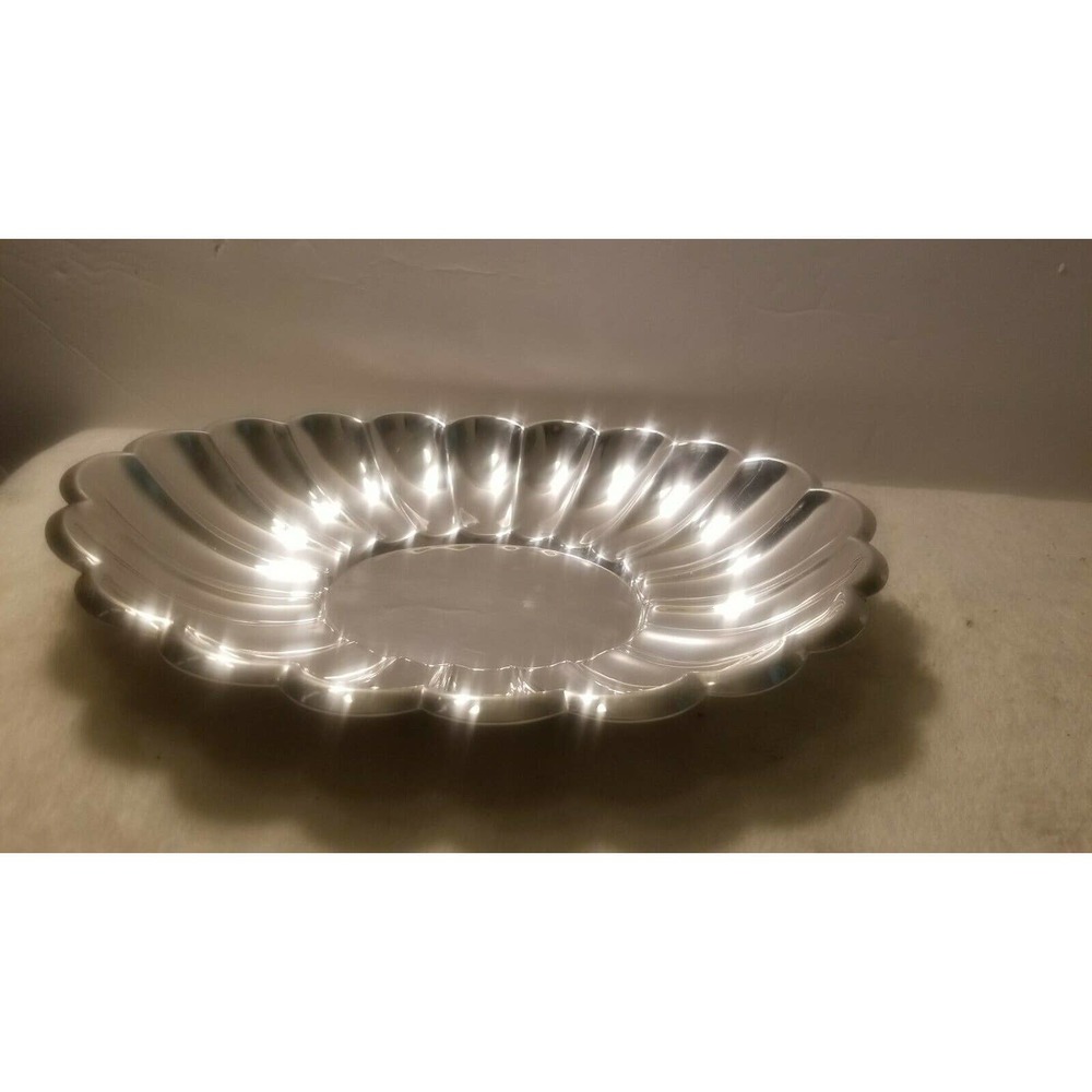 Vintage 1930 Sheffield's Scalloped Silver Plate